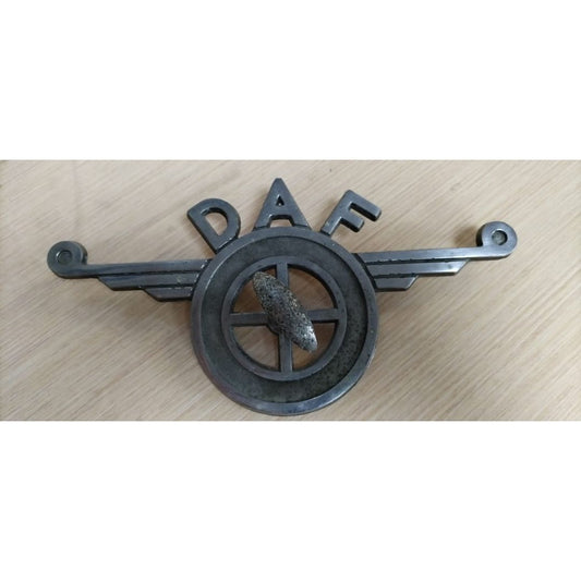Commercial Vehicle Bonnet Badge – DAF